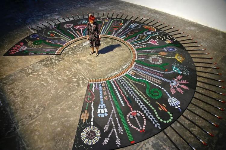 WOWI 装置于巴西圣保罗 INVENTO 展览会上展出 © Susie Freeman。摄影：Joana França